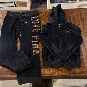 Vintage PINK - Black Velour Set with Gold Logo